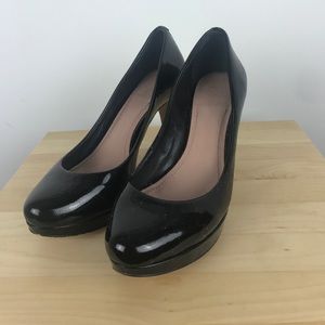 Vince Camuto leather heels size 7.5